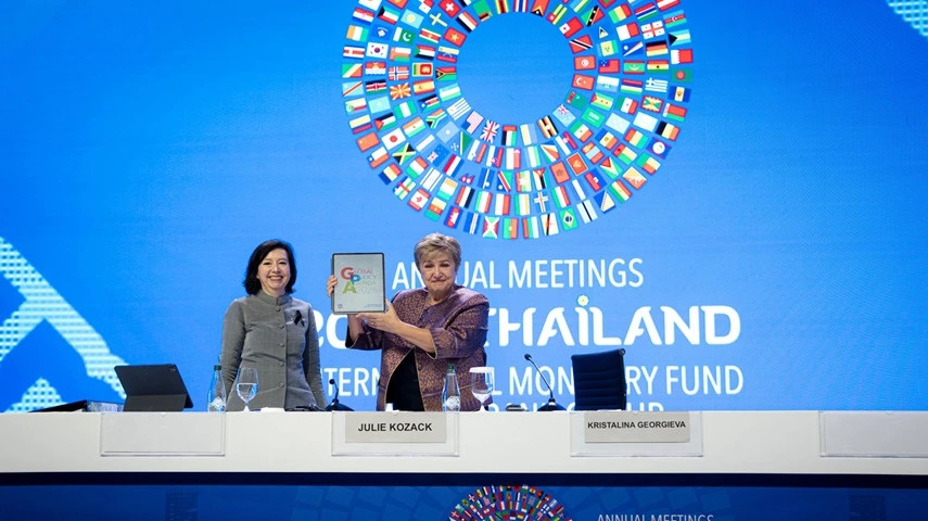 IMF raises 2026 global growth forecast to 3.1% as inflation and AI sell-off test market resilience